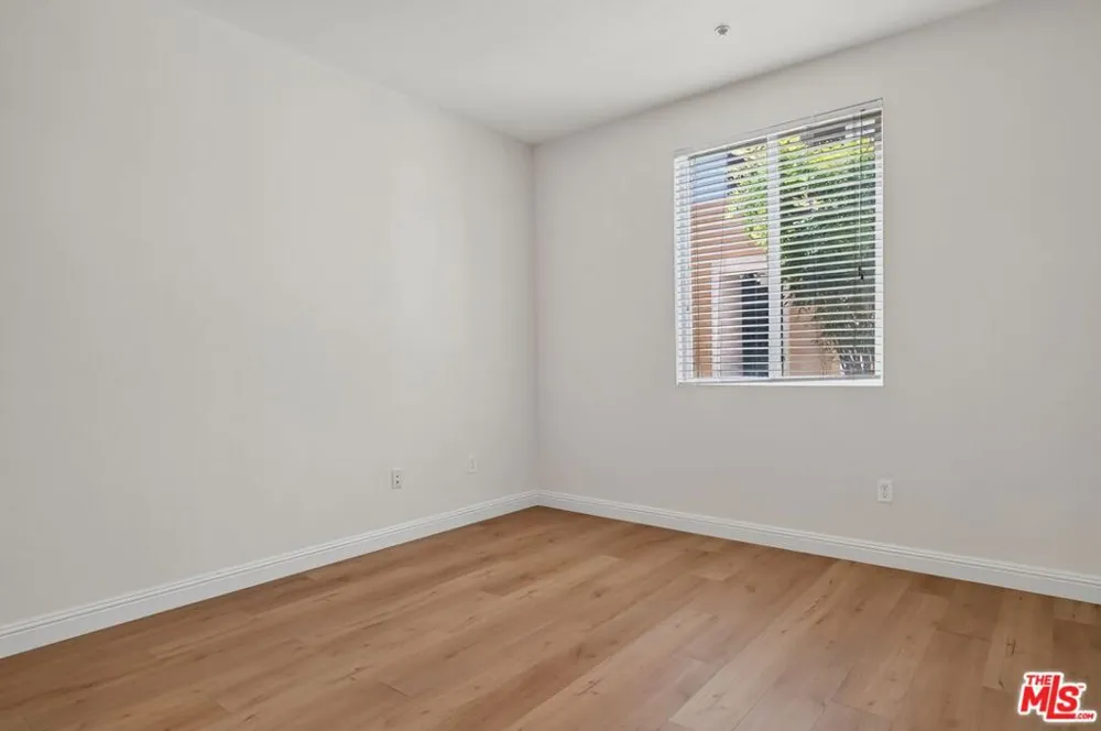 360 W Avenue 26 #107 Los Angeles, CA 90031