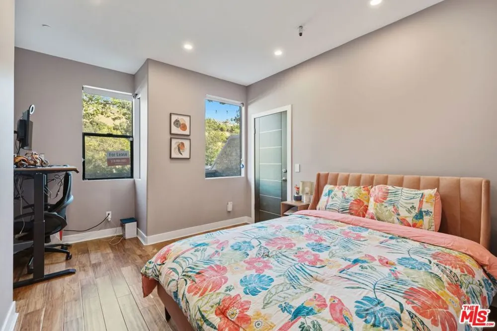 12911 Bluff Creek Drive Playa Vista, CA 90094