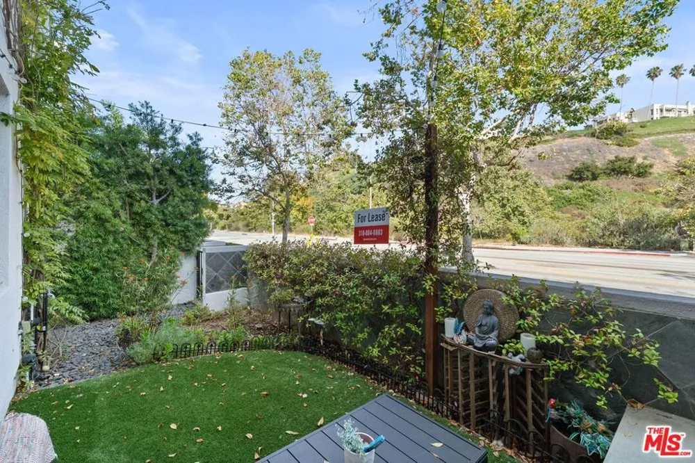 12911 Bluff Creek Drive Playa Vista, CA 90094