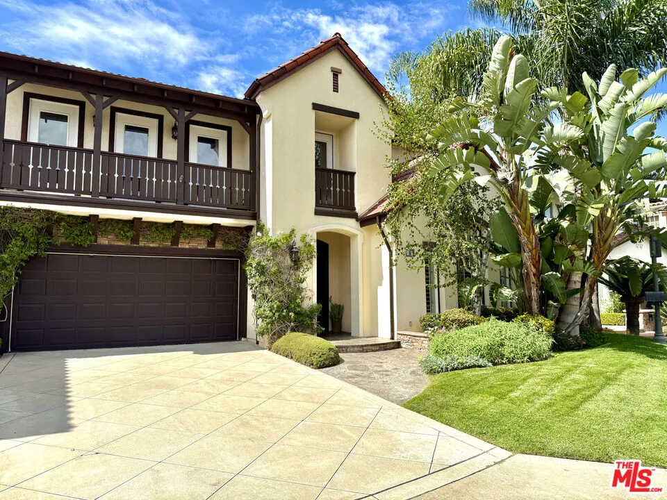 5 Marisol Newport Coast, CA 92657