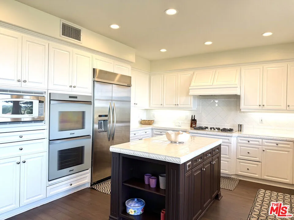 5 Marisol Newport Coast, CA 92657