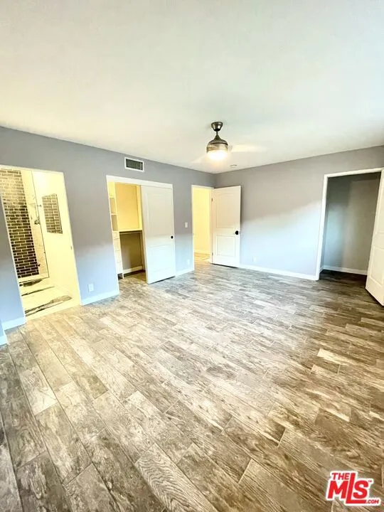 10817 WHIPPLE STREET #18 Toluca Lake, CA 91602