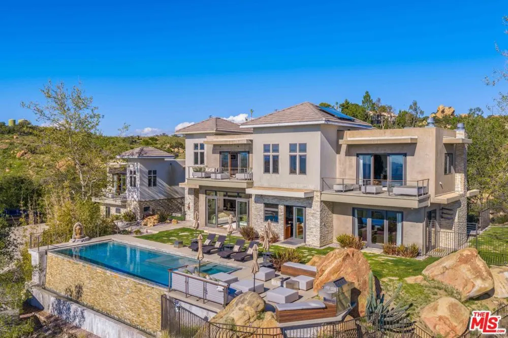 Address Not Shown Malibu, CA 90265