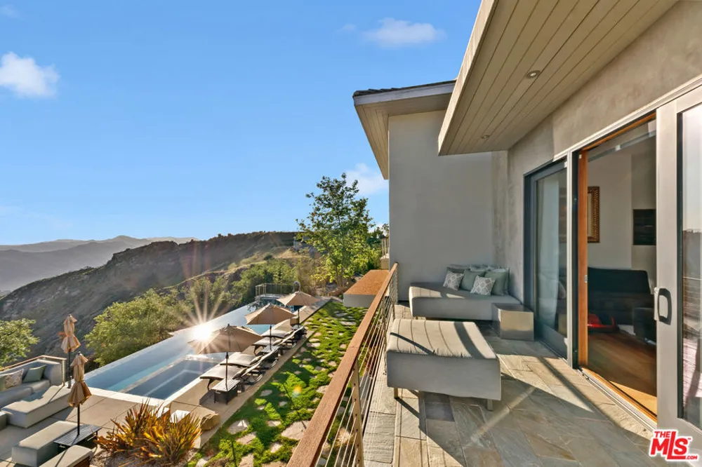 Address Not Shown Malibu, CA 90265