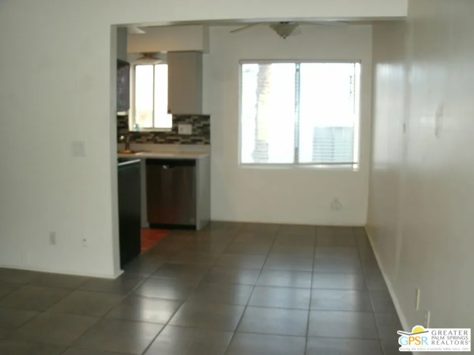 2290 S Palm Canyon Drive #114 Palm Springs, CA 92264