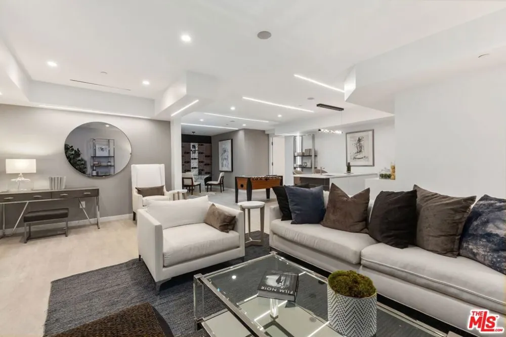 1849 COLDWATER CANYON DRIVE Beverly Hills, CA 90210