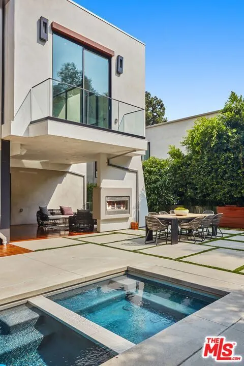 1849 COLDWATER CANYON DRIVE Beverly Hills, CA 90210