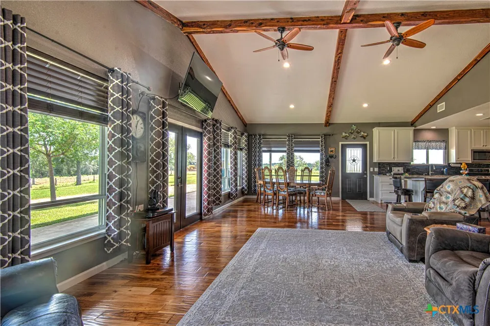 2162 County Road 304 Rockdale, TX 76567