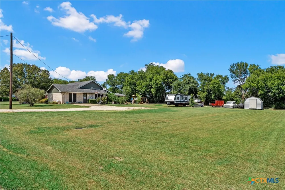 101 Brown Drive Eddy, TX 76524