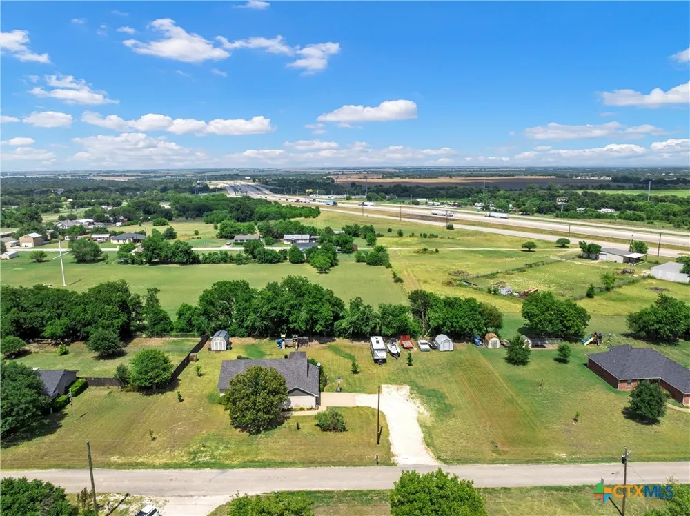 101 Brown Drive Eddy, TX 76524