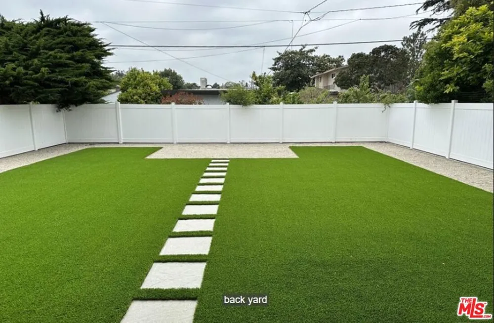 2931 Military Avenue Los Angeles, CA 90064