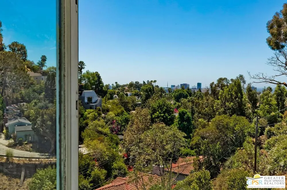 2350 San Marco Drive Los Angeles, CA 90068