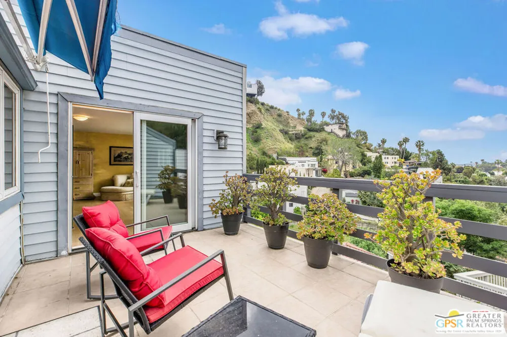 2350 San Marco Drive Los Angeles, CA 90068