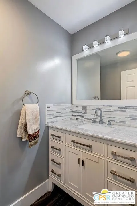 2350 San Marco Drive Los Angeles, CA 90068