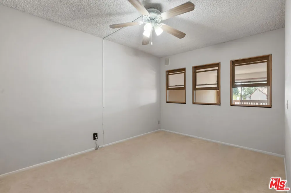 5950 Buckingham #610 Culver City, CA 90230