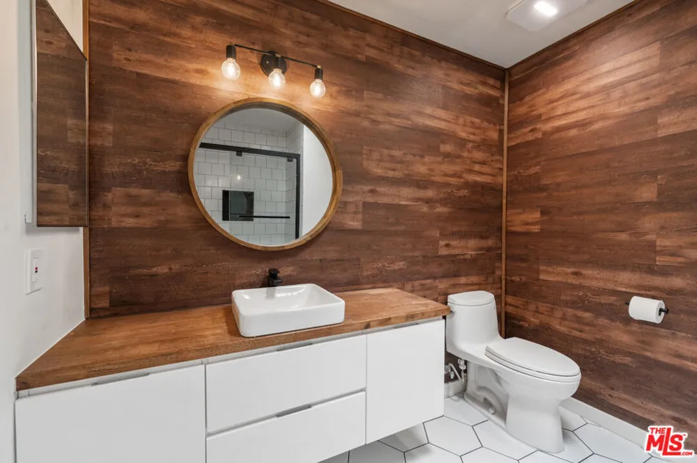 5950 Buckingham #610 Culver City, CA 90230