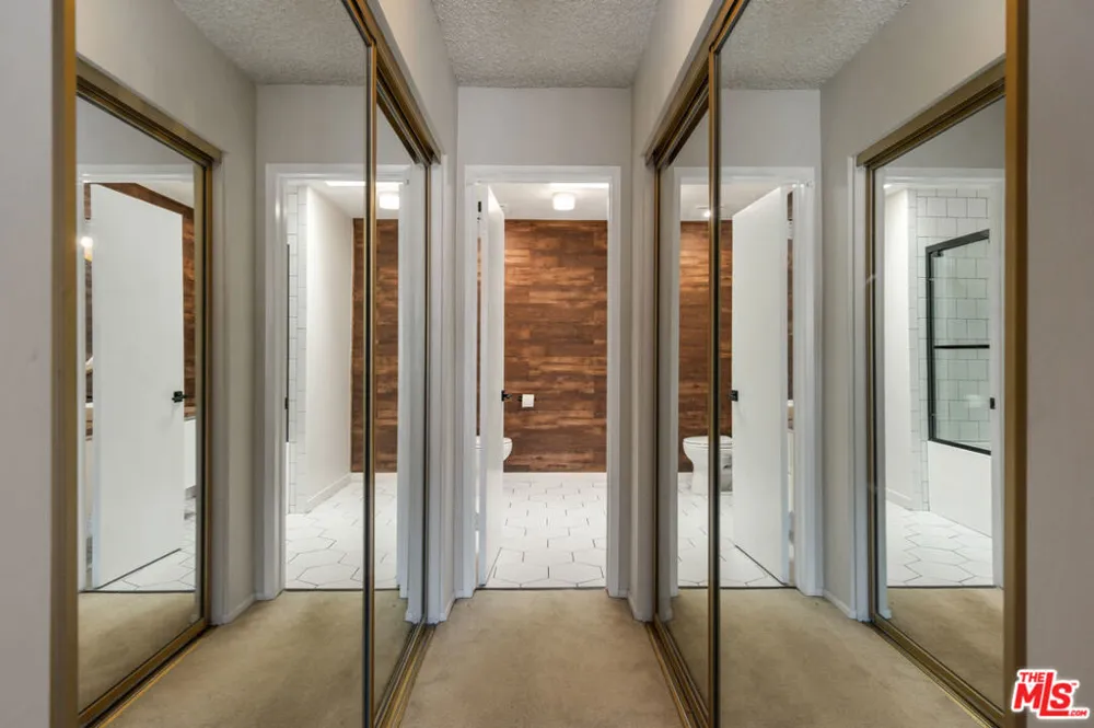 5950 Buckingham #610 Culver City, CA 90230