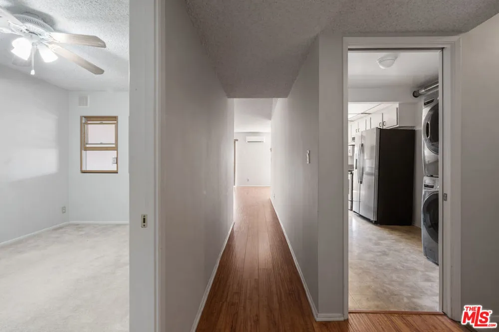 5950 Buckingham #610 Culver City, CA 90230