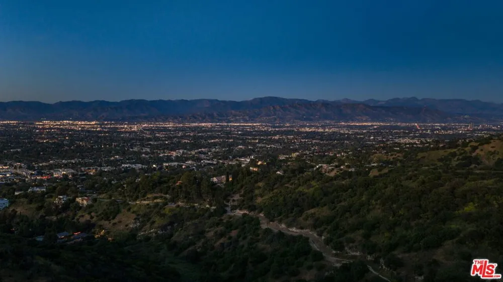 3337 Beverly Ranch Road Beverly Hills, CA 90210