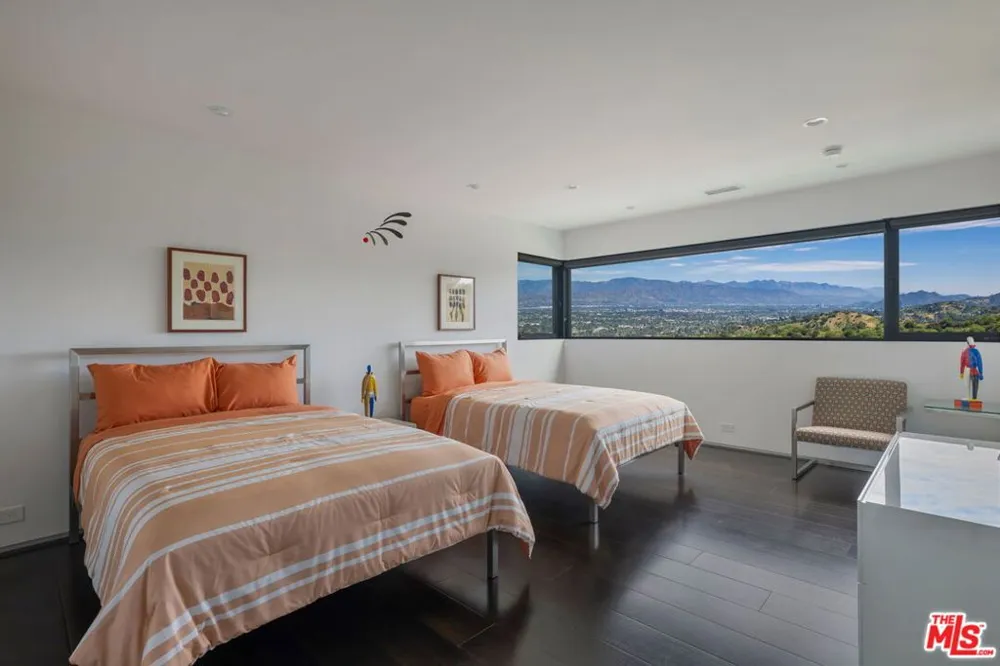 3337 Beverly Ranch Road Beverly Hills, CA 90210