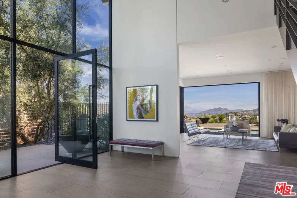 3337 Beverly Ranch Road Beverly Hills, CA 90210