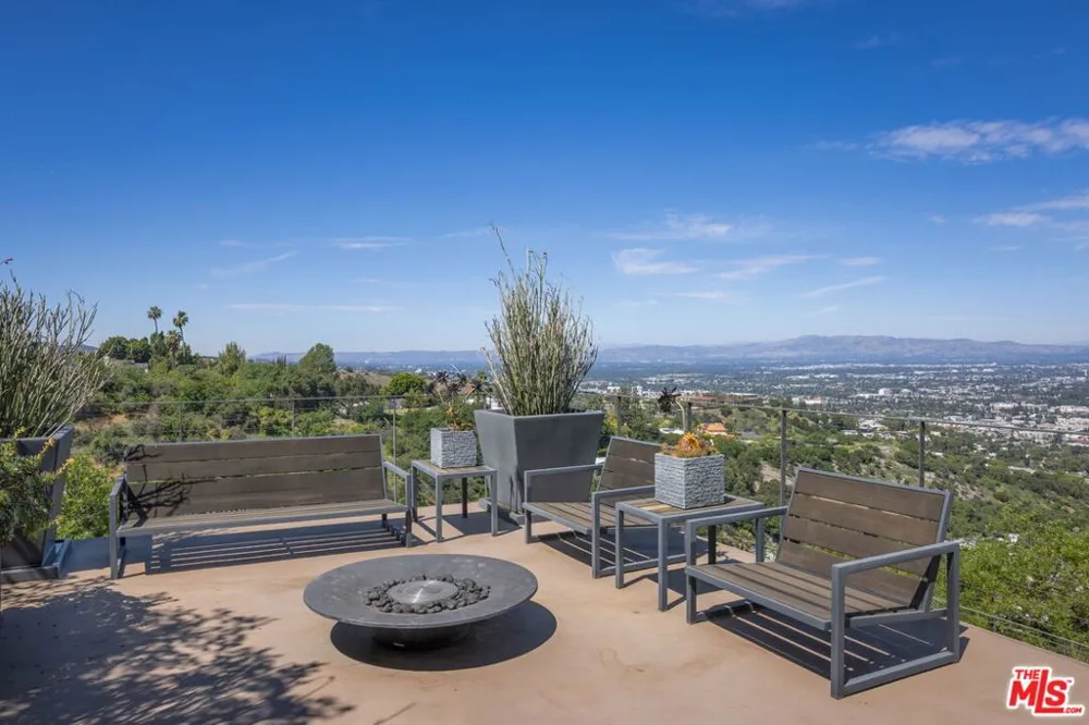 3337 Beverly Ranch Road Beverly Hills, CA 90210