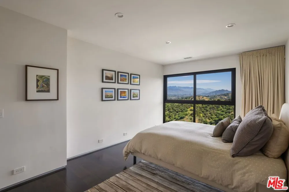 3337 Beverly Ranch Road Beverly Hills, CA 90210