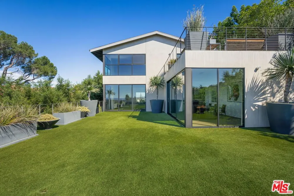3337 Beverly Ranch Road Beverly Hills, CA 90210