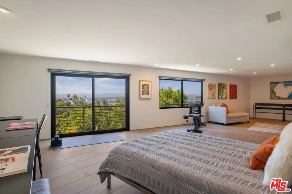 3337 Beverly Ranch Road Beverly Hills, CA 90210