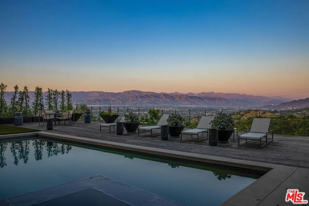 3337 Beverly Ranch Road Beverly Hills, CA 90210