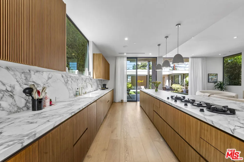 513 Martel Avenue Los Angeles, CA 90036