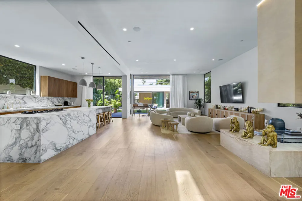 513 Martel Avenue Los Angeles, CA 90036