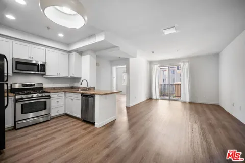 360 W Avenue 26 #314