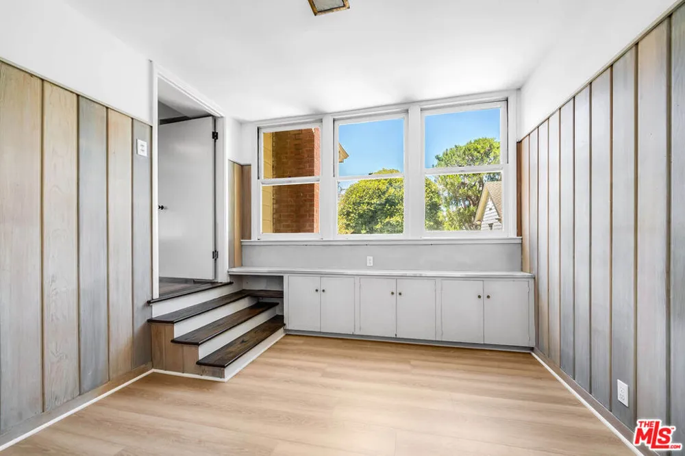 809 Bedford Drive Beverly Hills, CA 90210