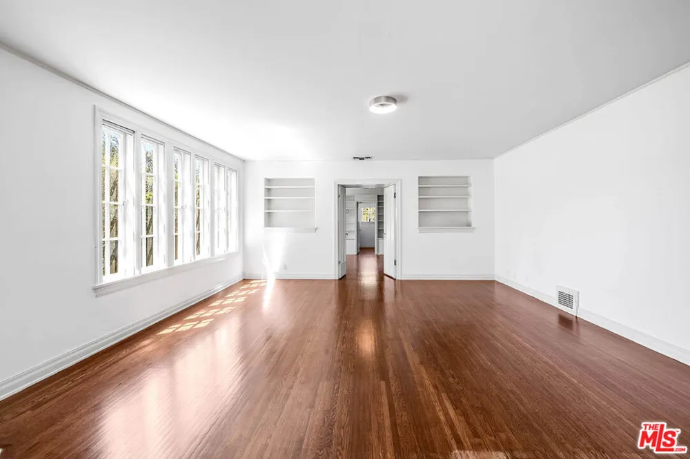 809 Bedford Drive Beverly Hills, CA 90210