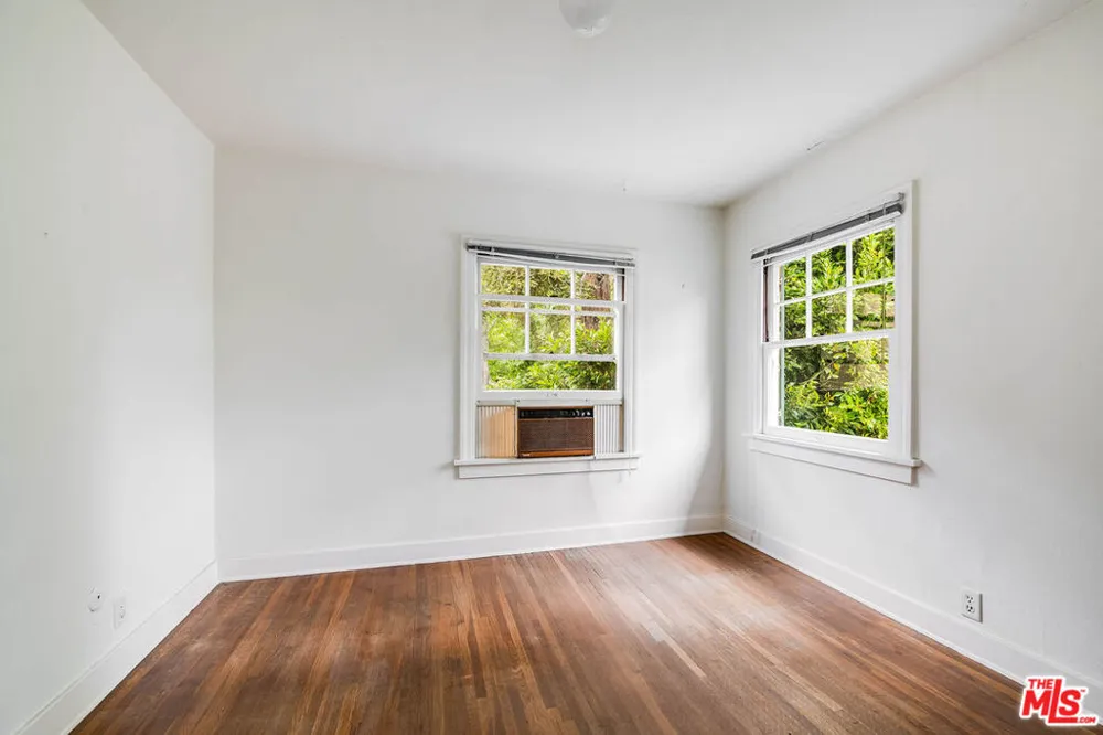 809 Bedford Drive Beverly Hills, CA 90210