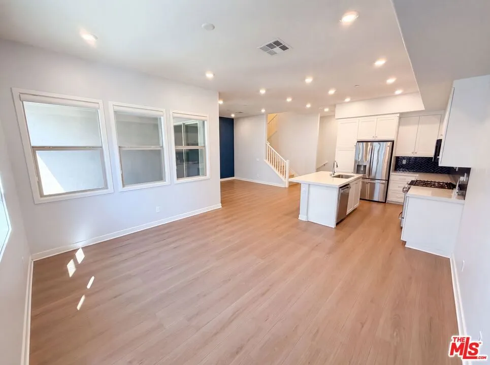 1718 Hollyleaf Terrace Montebello, CA 90640
