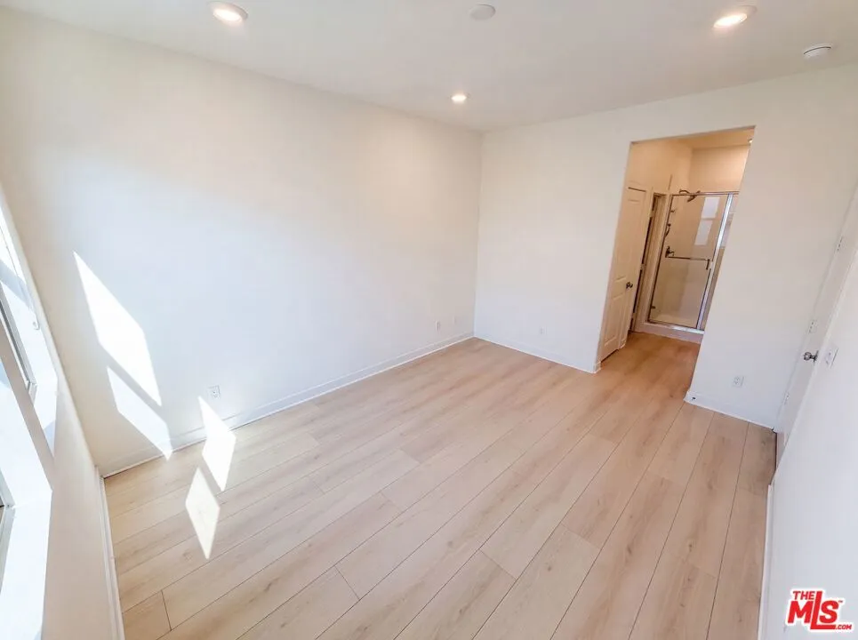 1718 Hollyleaf Terrace Montebello, CA 90640