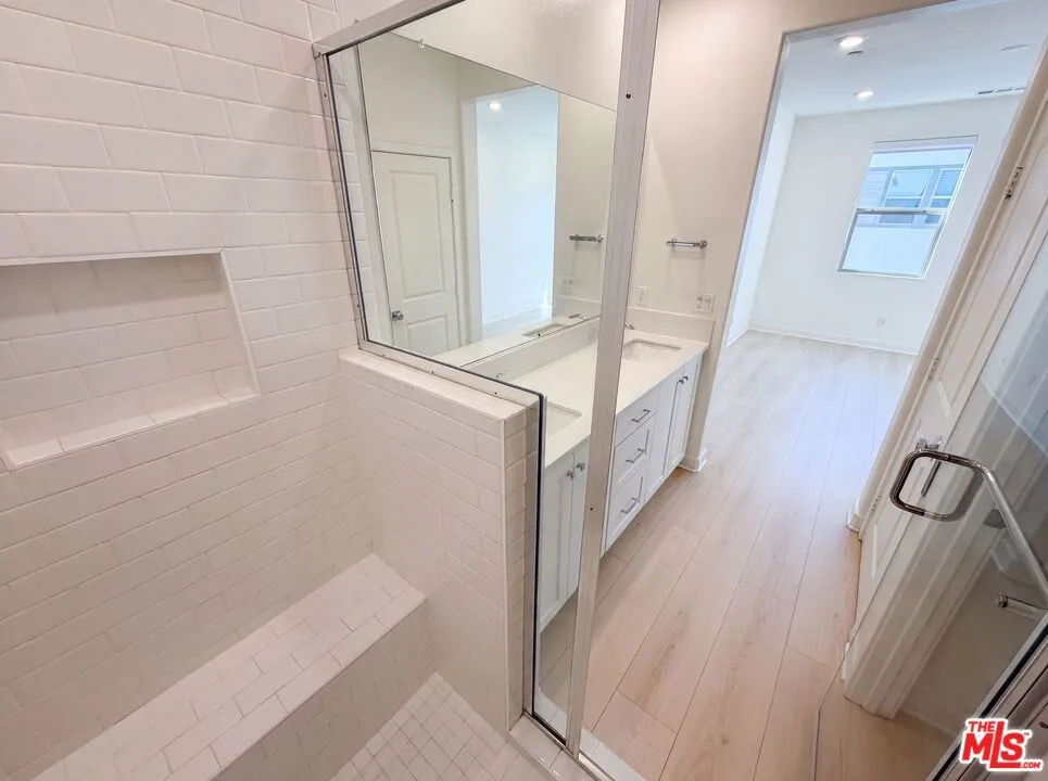 1718 Hollyleaf Terrace Montebello, CA 90640