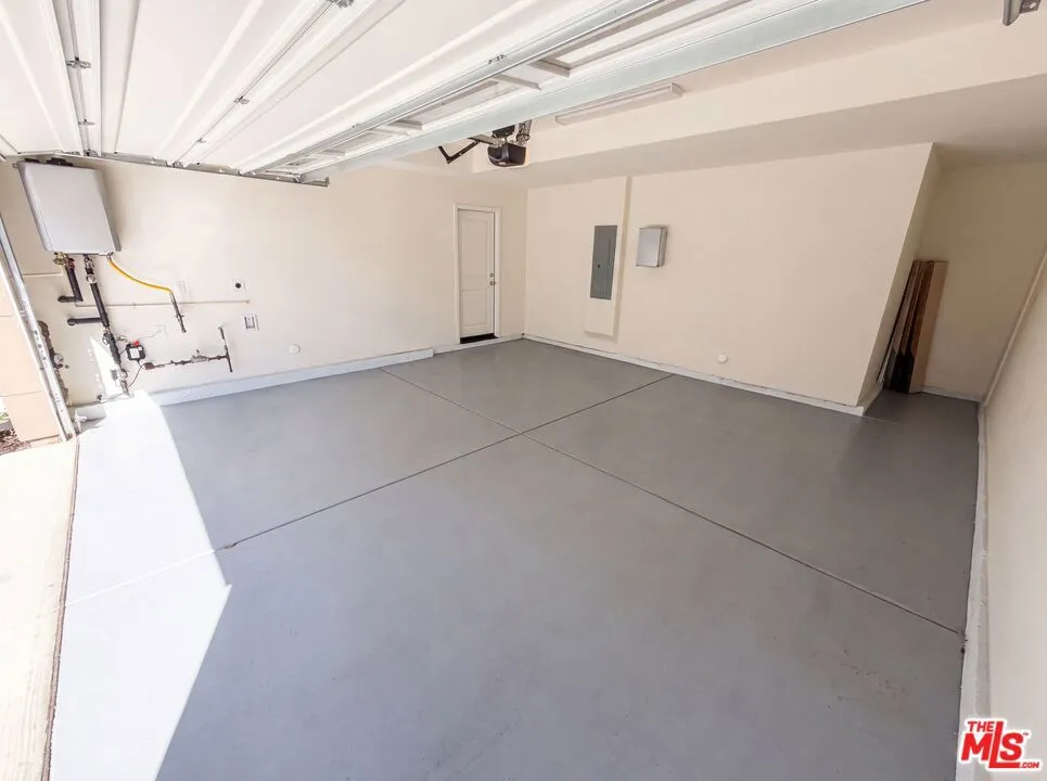 1718 Hollyleaf Terrace Montebello, CA 90640