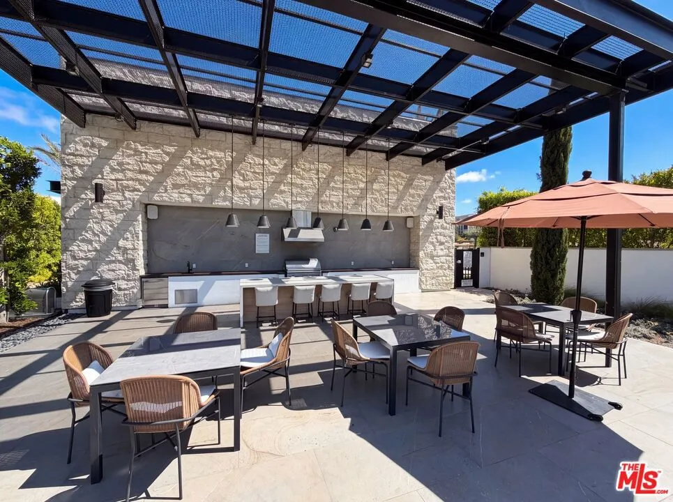 1718 Hollyleaf Terrace Montebello, CA 90640