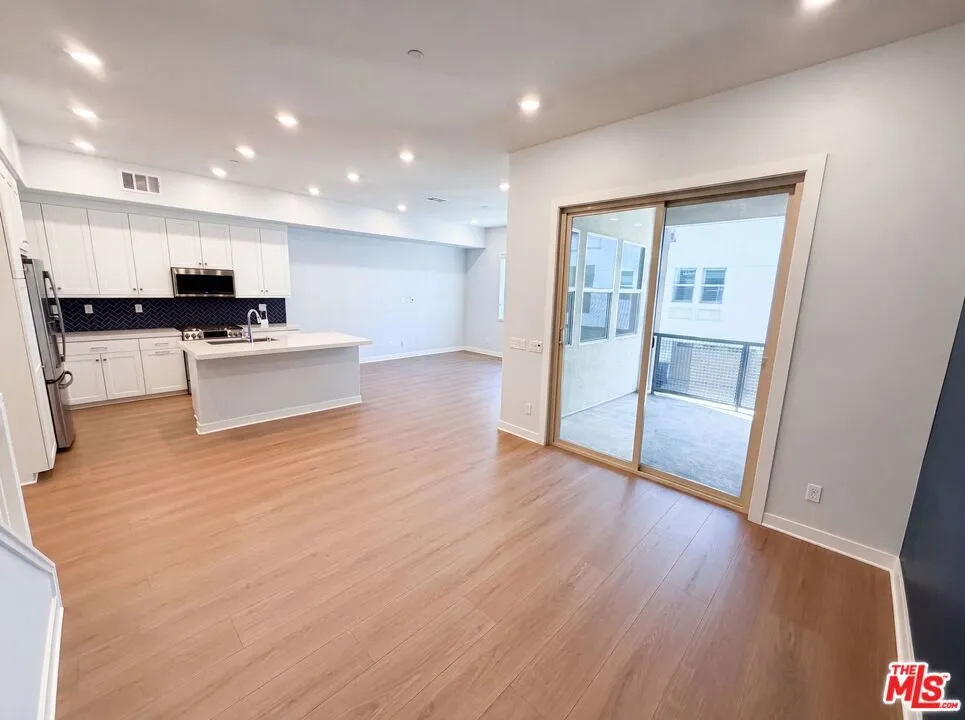 1718 Hollyleaf Terrace Montebello, CA 90640