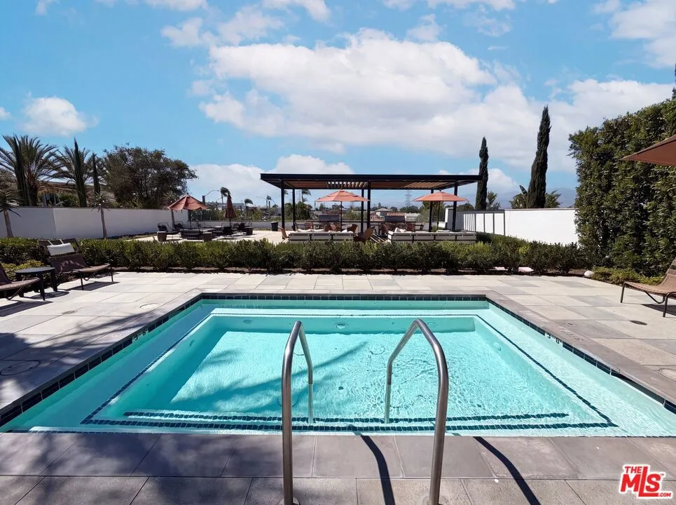 1718 Hollyleaf Terrace Montebello, CA 90640