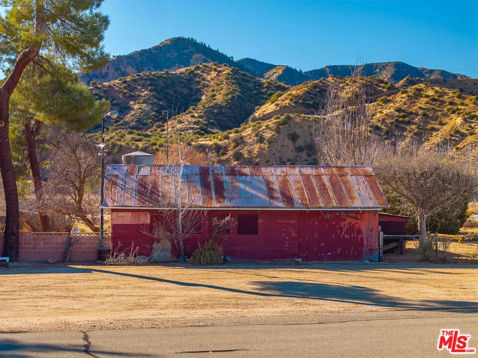 28511 Maricopa Highway Maricopa, CA 93252