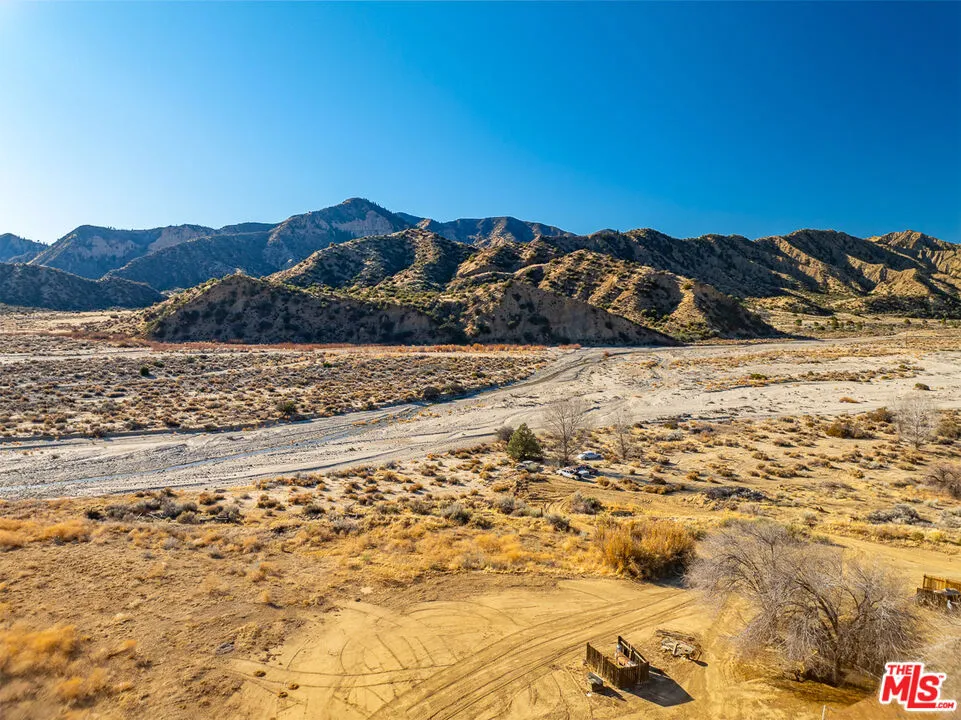 28511 Maricopa Highway Maricopa, CA 93252