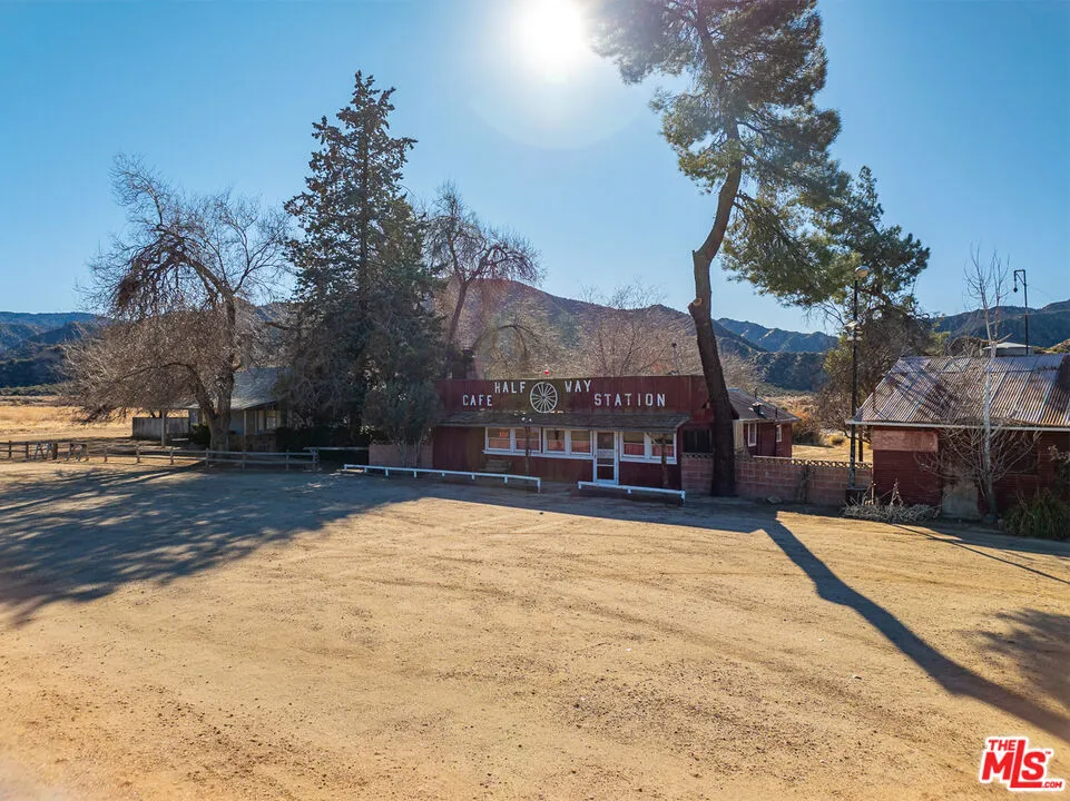 28511 Maricopa Highway Maricopa, CA 93252