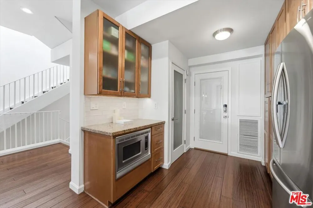 1544 Michael Lane Los Angeles, CA 90272