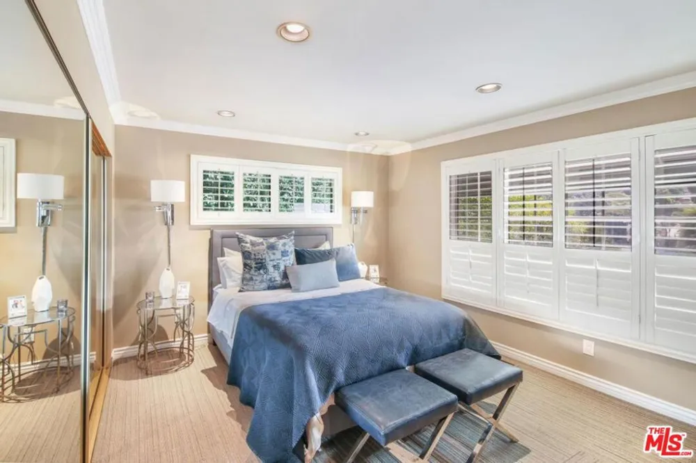 3200 Primera Avenue Los Angeles, CA 90068