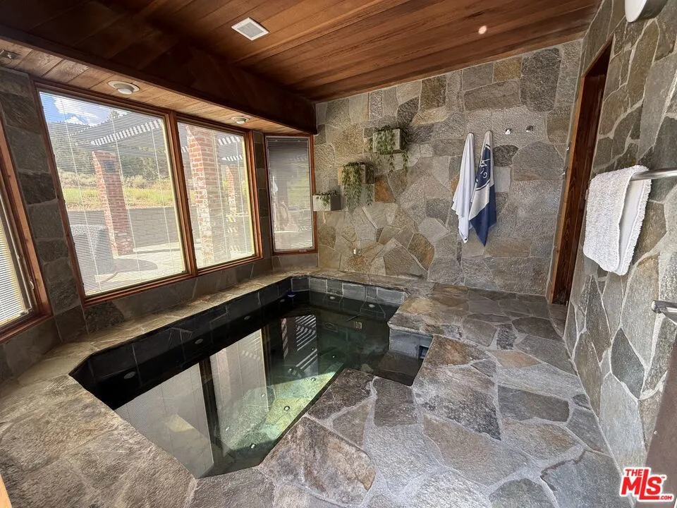 1196 Willow Lane Big Bear City, CA 92314