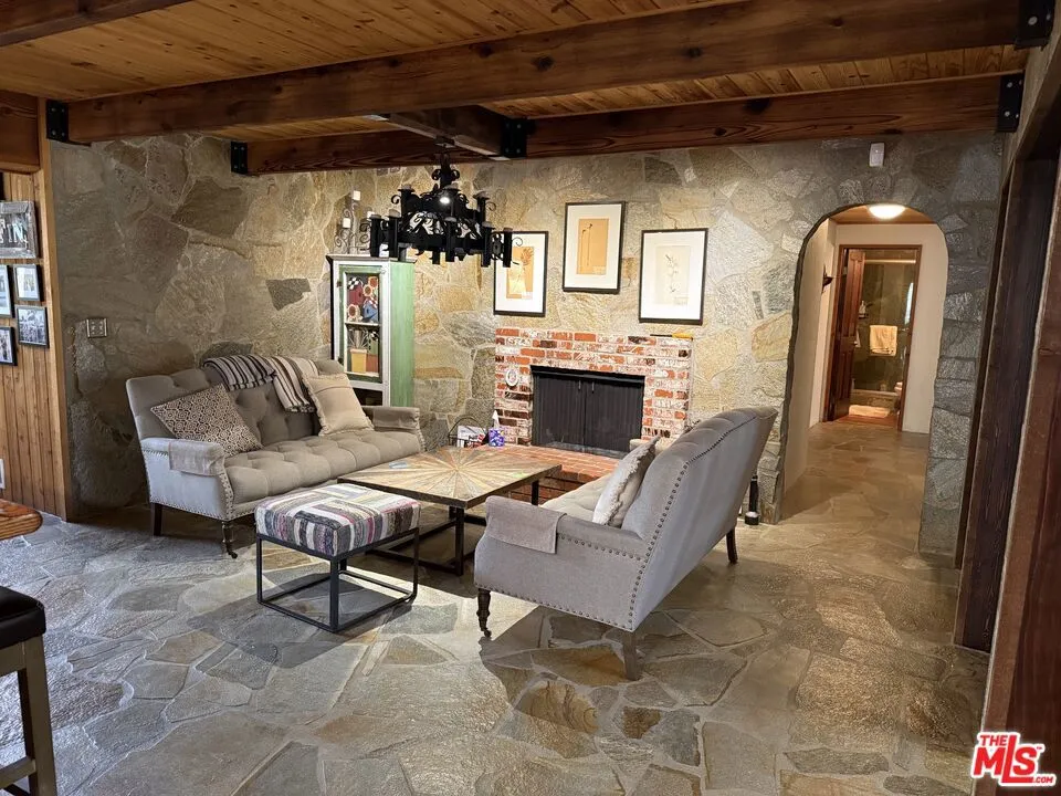 1196 Willow Lane Big Bear City, CA 92314